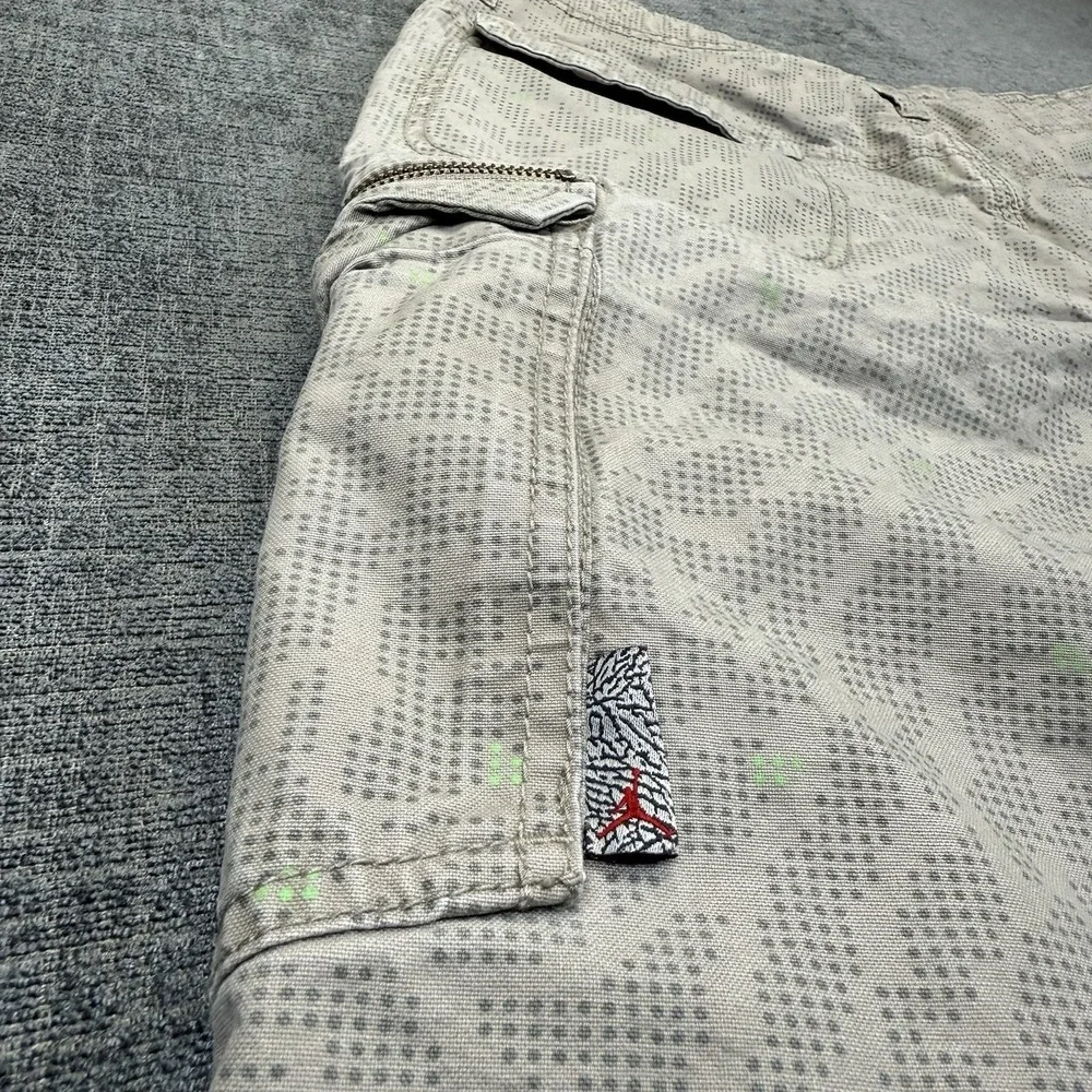 Nike Air Jordan Cargo Shorts Mens 38 Khaki Tan Green Dots Retro‎ Pockets